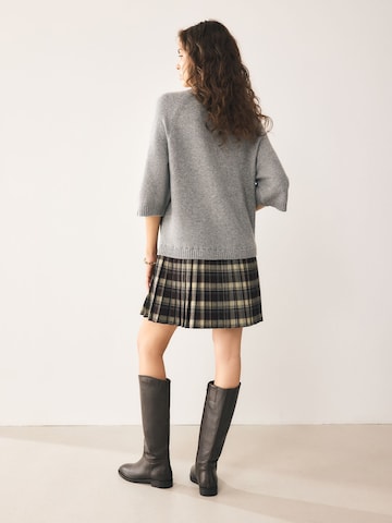 Robes en maille Next en gris