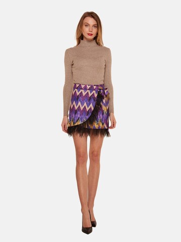 TOOche Skirt 'La Plume' in Purple: front