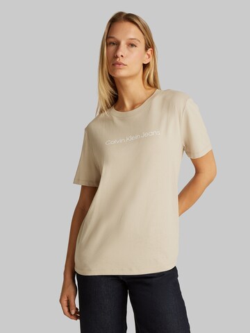 Calvin Klein Jeans - Camiseta en beige: frente