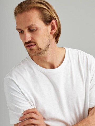 ThokkThokk Shirt in White