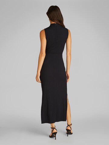 Abito di Calvin Klein in nero