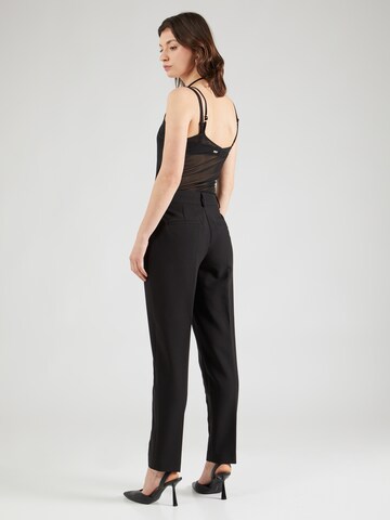 SELECTED FEMME Regular Pleated Pants 'LINA' in Black