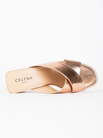 Celena Mules 'Carah' in Gold