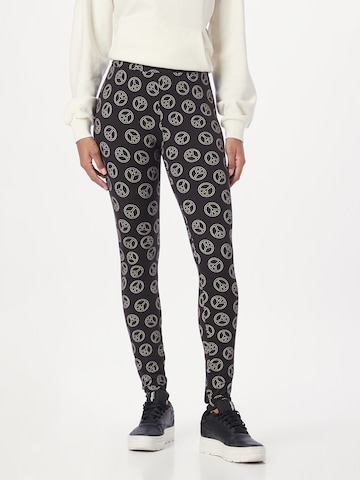 Urban Classics Skinny Leggings in Black: front