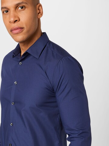 mėlyna BURTON MENSWEAR LONDON Standartinis modelis Marškiniai