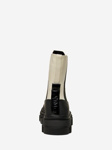 ONLY - Botas chelsea 'Tola' em branco