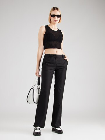 Bootcut Pantaloni di Monki in nero