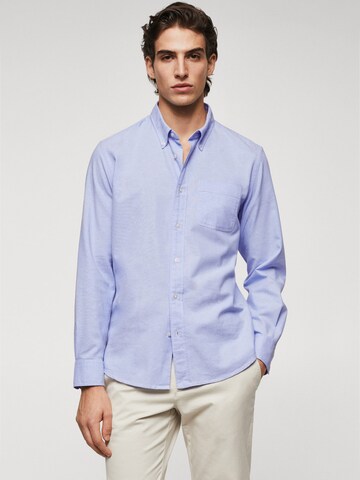 MANGO MAN Regular fit Button Up Shirt in Blue: front