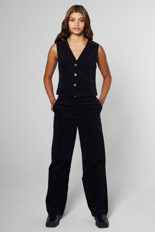 Aligne Regular Pants in Black