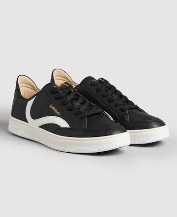 Superdry Sneaker in Schwarz