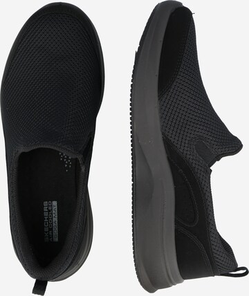 SKECHERS Slip-on in Zwart