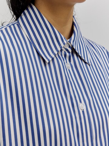 EDITED Blouse 'Mica' in Blue