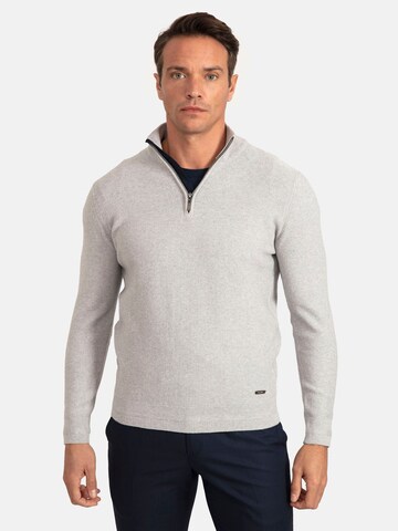 Jacey Quinn Sweater in Grey: front