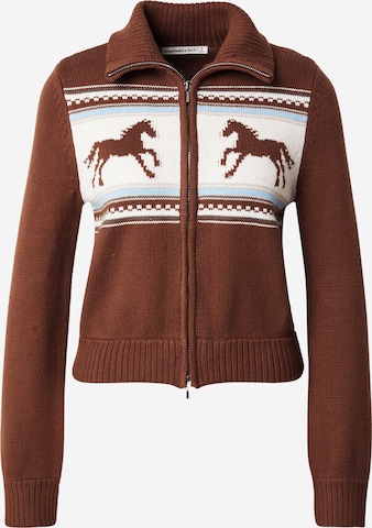 brūns Abercrombie & Fitch Adīta jaka: no priekšpuses