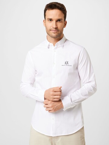 Regular fit Camicia di ARMANI EXCHANGE in bianco: frontale