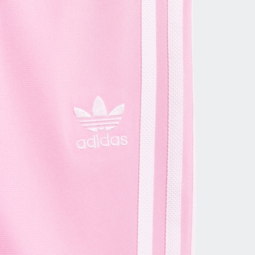 ADIDAS ORIGINALS regular Φόρμα τρεξίματος 'Adicolor' σε ροζ