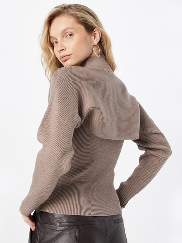 Banana Republic Sweater in Grey