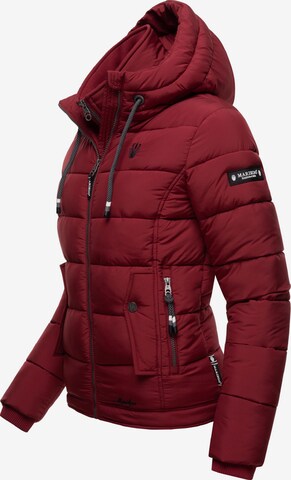 Veste d’hiver 'Taisaa' MARIKOO en rouge