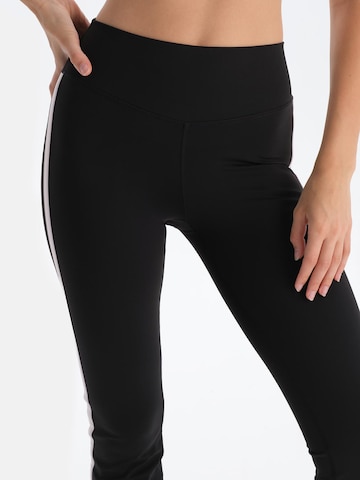 Dagi Flared Leggings i sort