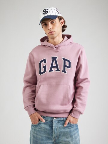 GAP Свитшот 'HERITAGE' в Лиловый: спереди