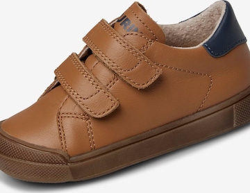 Chaussure basse 'EINDHOVEN 2 VL.' NATURINO en beige : devant