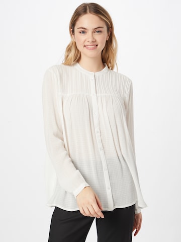 ONLY Blouse 'NEW FLOW' in White: front