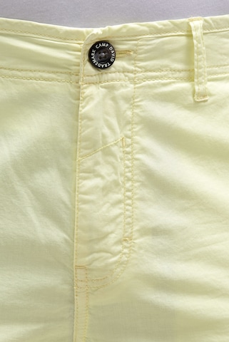 CAMP DAVID Regular Cargo Pants in Yellow