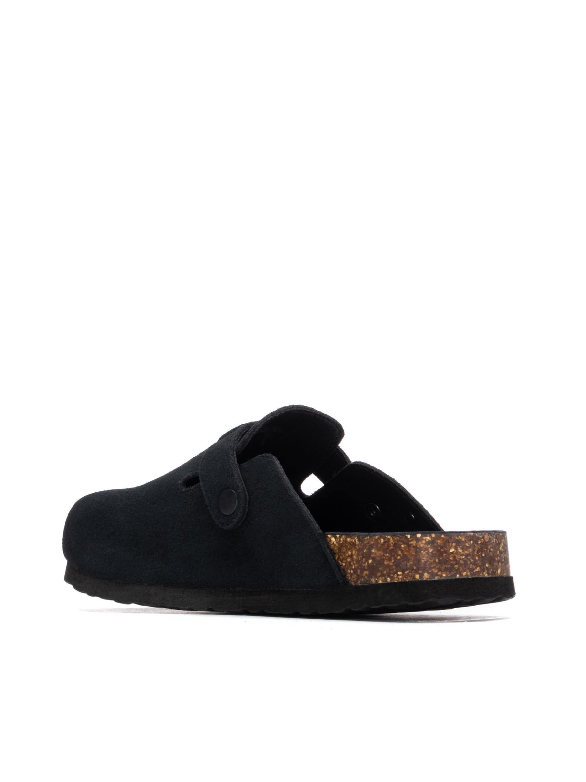 Xti - Zapatillas de casa en negro