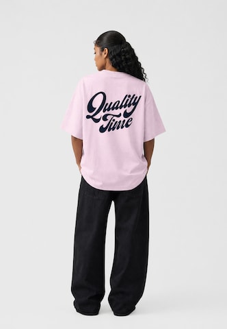 On Vacation Shirt 'Quality Time' in Pink