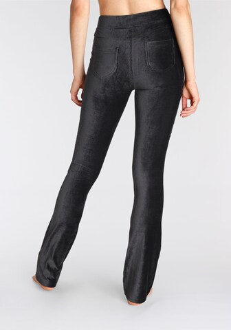 LASCANA Flared Broek in Zwart
