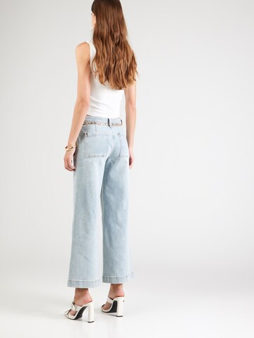 Loosefit Jeans 'ZOYA' di GUESS in blu