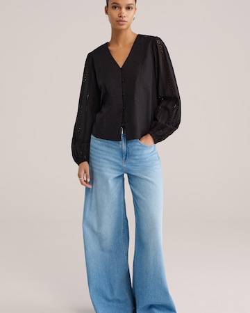 WE Fashion Blouse in Black