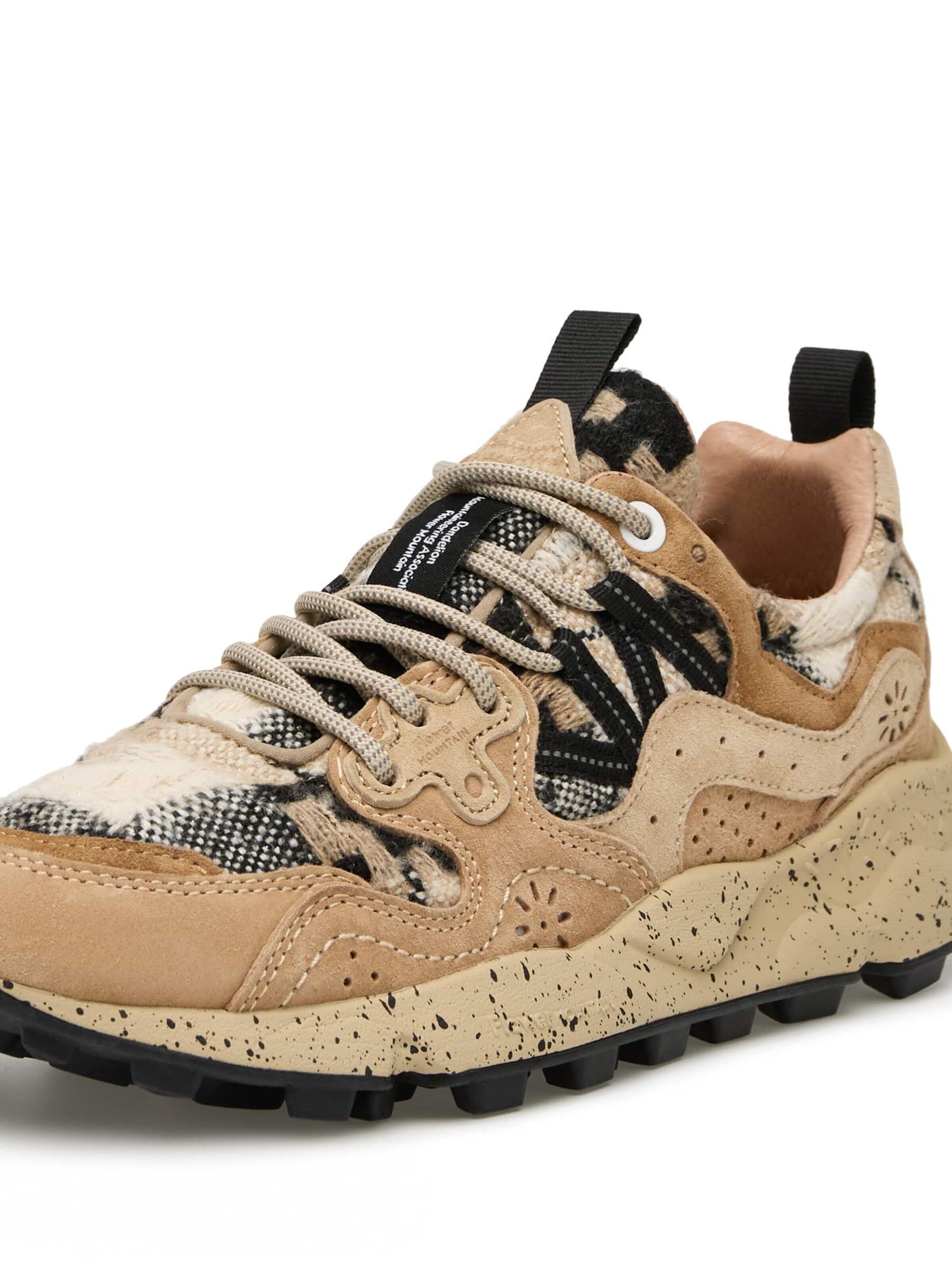 Flower Mountain Veterschoen 'YAMANO 3 WOMAN' in Beige