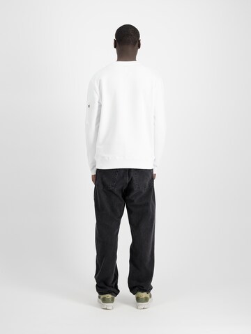 Sweat-shirt ALPHA INDUSTRIES en blanc