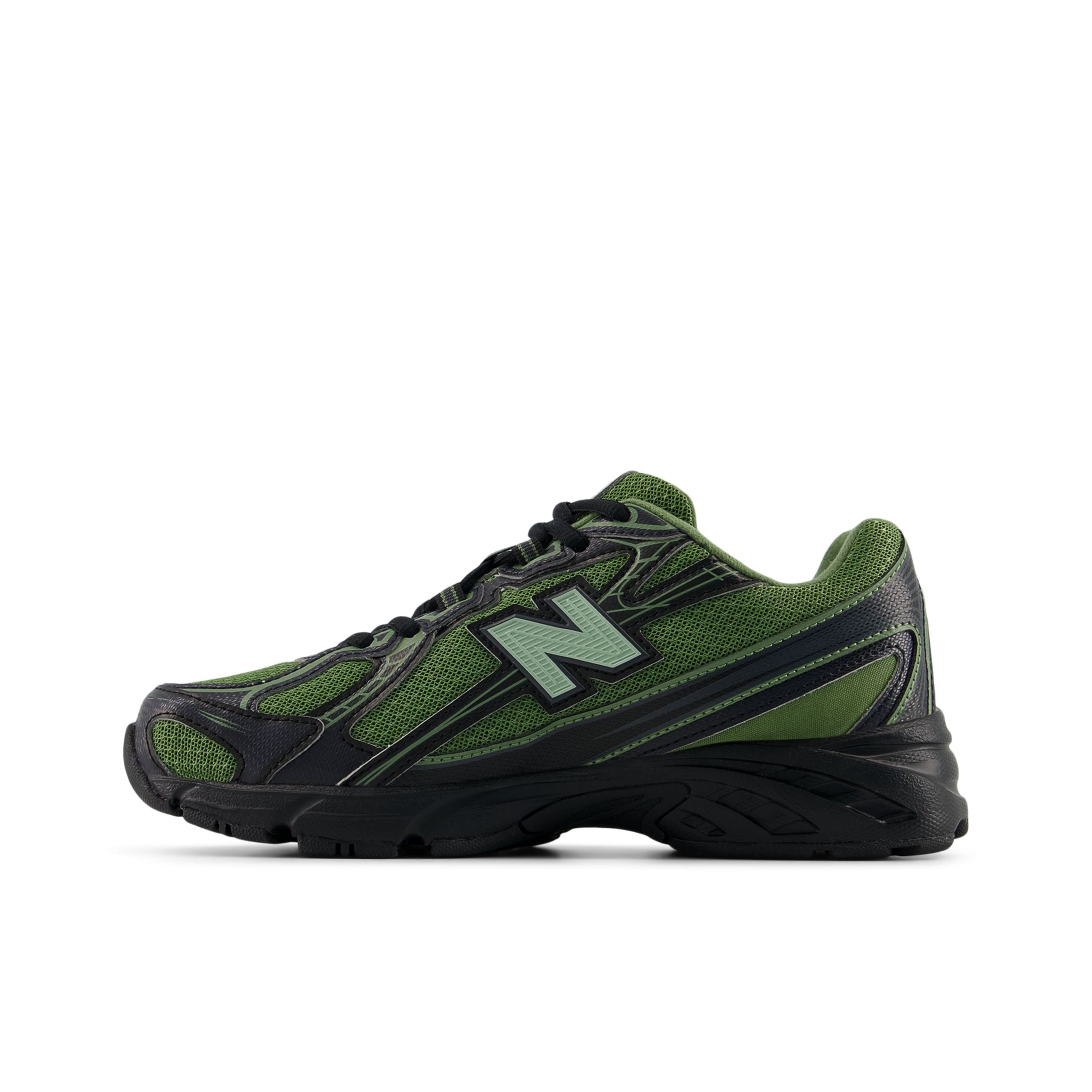 new balance Trainers '740 Lace' in Green