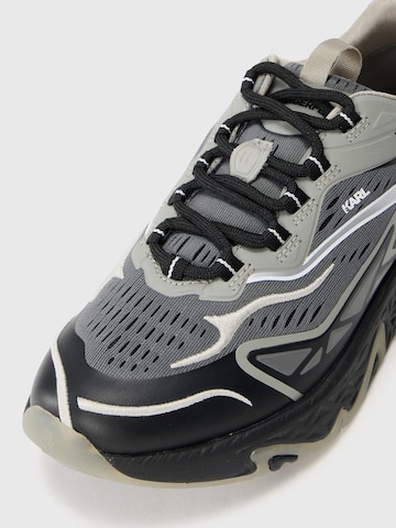 Karl Lagerfeld - Sapatilhas baixas 'Footwear' em preto