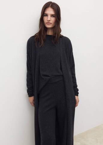 MANGO Strickmantel in Grau