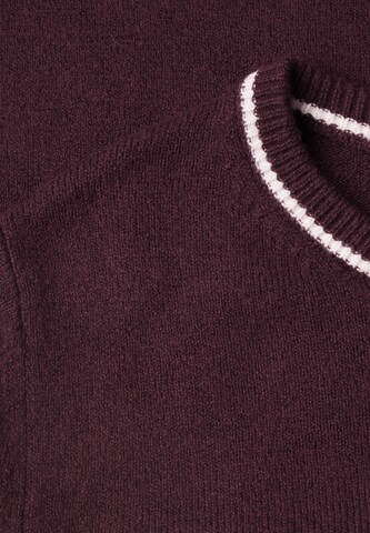 STREET ONE Kurzarm Pullover mit Kontrastdetail in Rot