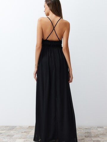 Trendyol - Vestido de noche en negro