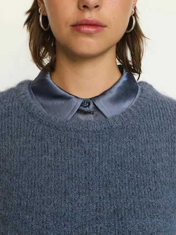 Soft Rebels Neulepaita 'SRCamilla' värissä sininen