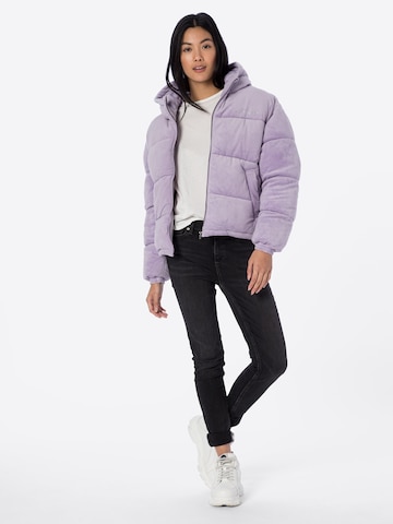 FUBU Zimní bunda – fialová