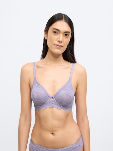 TRIUMPH Бюстгальтер под футболку Бюстгальтер 'Amourette Charm' в Лиловый: спереди