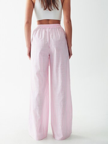 Regular Pantaloni 'STRIPE' de la Calli pe roz: spate