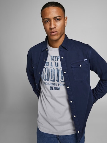 Coupe regular Chemise Jacks & Jones en bleu : devant