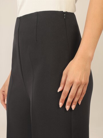 APART Regular Pleated Pants in Black