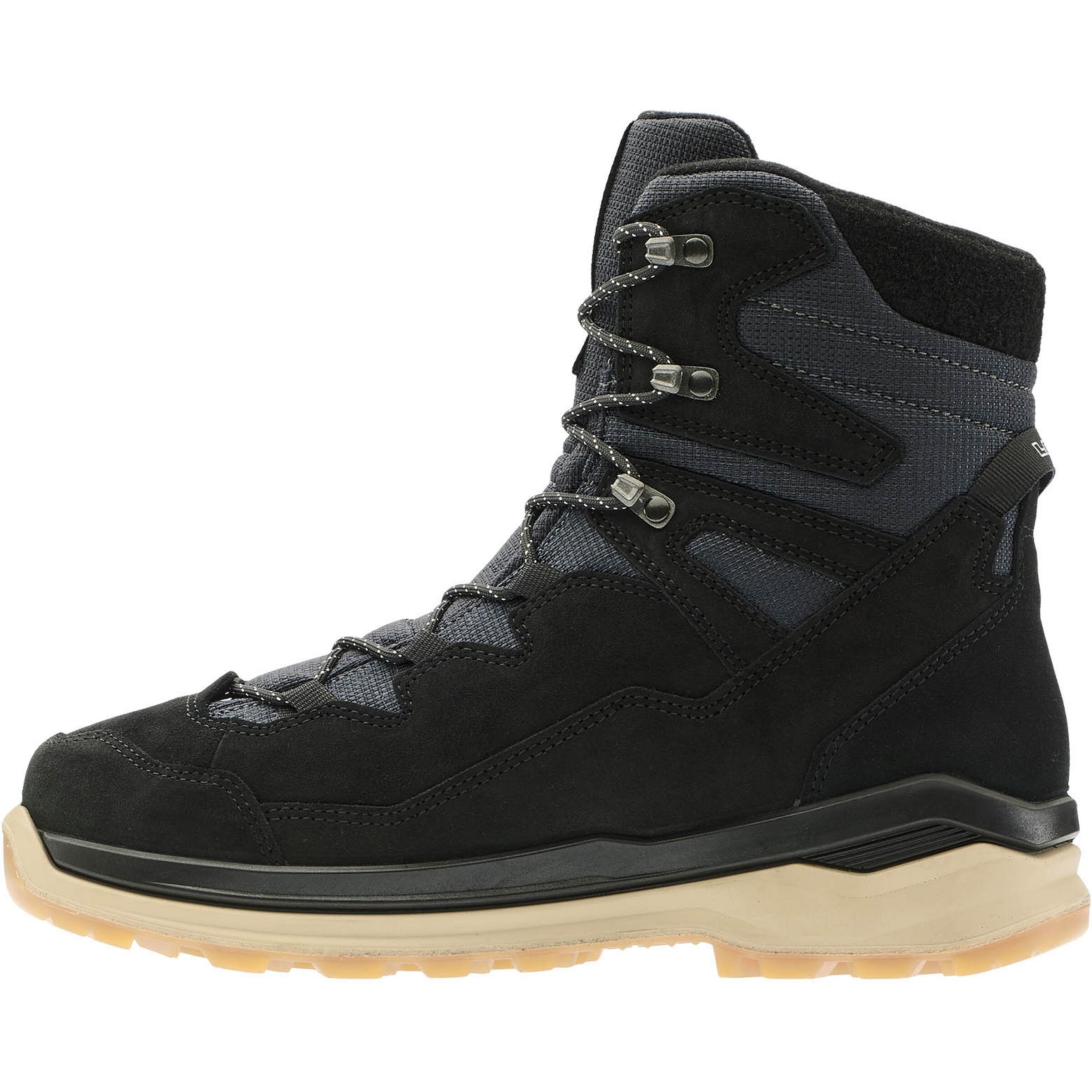 LOWA Boots 'Ottawa Evo' in Black
