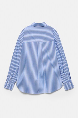 Pull&Bear Blouse in Blauw