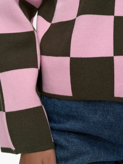 NÜMPH Trui ' CIRI ' in de kleur Groen / Pink, Productweergave