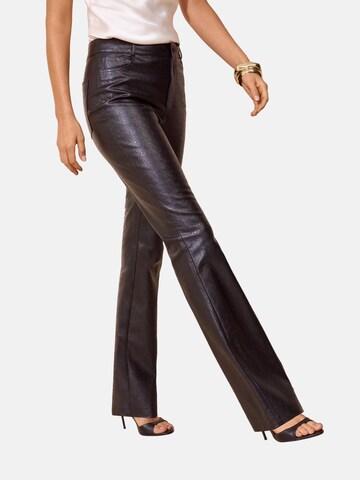 Bootcut Pantaloni de la Friends Like These pe negru: față