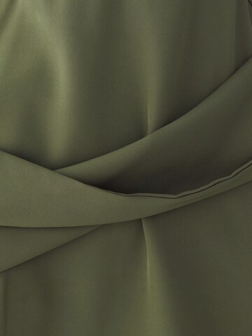 Rochie 'Cindy' de la BWLDR pe verde